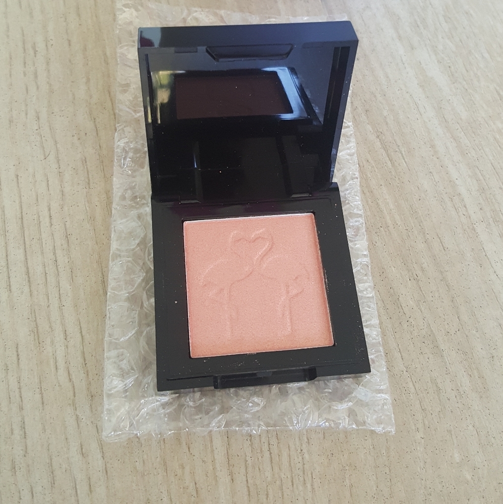 🎈Shaina B Miami highlighter - Picture 2 of 10